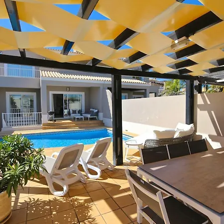 Villa Gustas 150 - Clever Details *