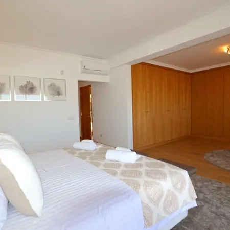 Gustas 150 - Clever Details Vila