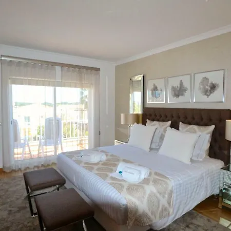 Vila Gustas 150 - Clever Details *