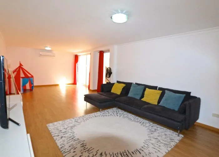 빌라 Gustas 150 - Clever Details *