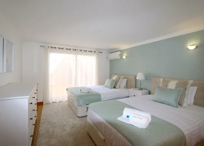 Gustas 150 - Clever Details 빌라 빌라모라