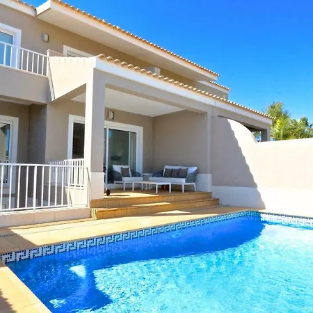 Gustas 150 - Clever Details Villa Vilamoura