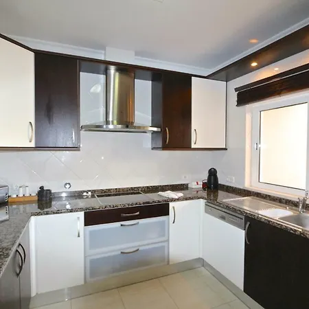 Gustas 150 - Clever Details Vilamoura