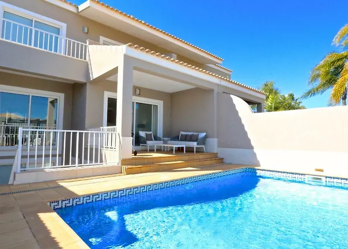 Gustas 150 - Clever Details Βίλα Βιλαμούρα