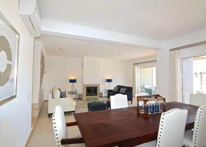 Βίλα Gustas 150 - Clever Details *