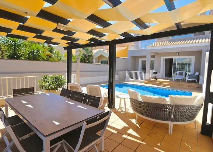 Gustas 150 - Clever Details * Βιλαμούρα